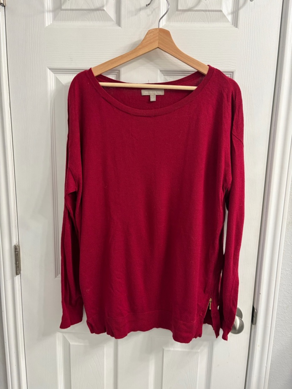 Banana Republic Deep Red Crewneck Lightweight Sweater